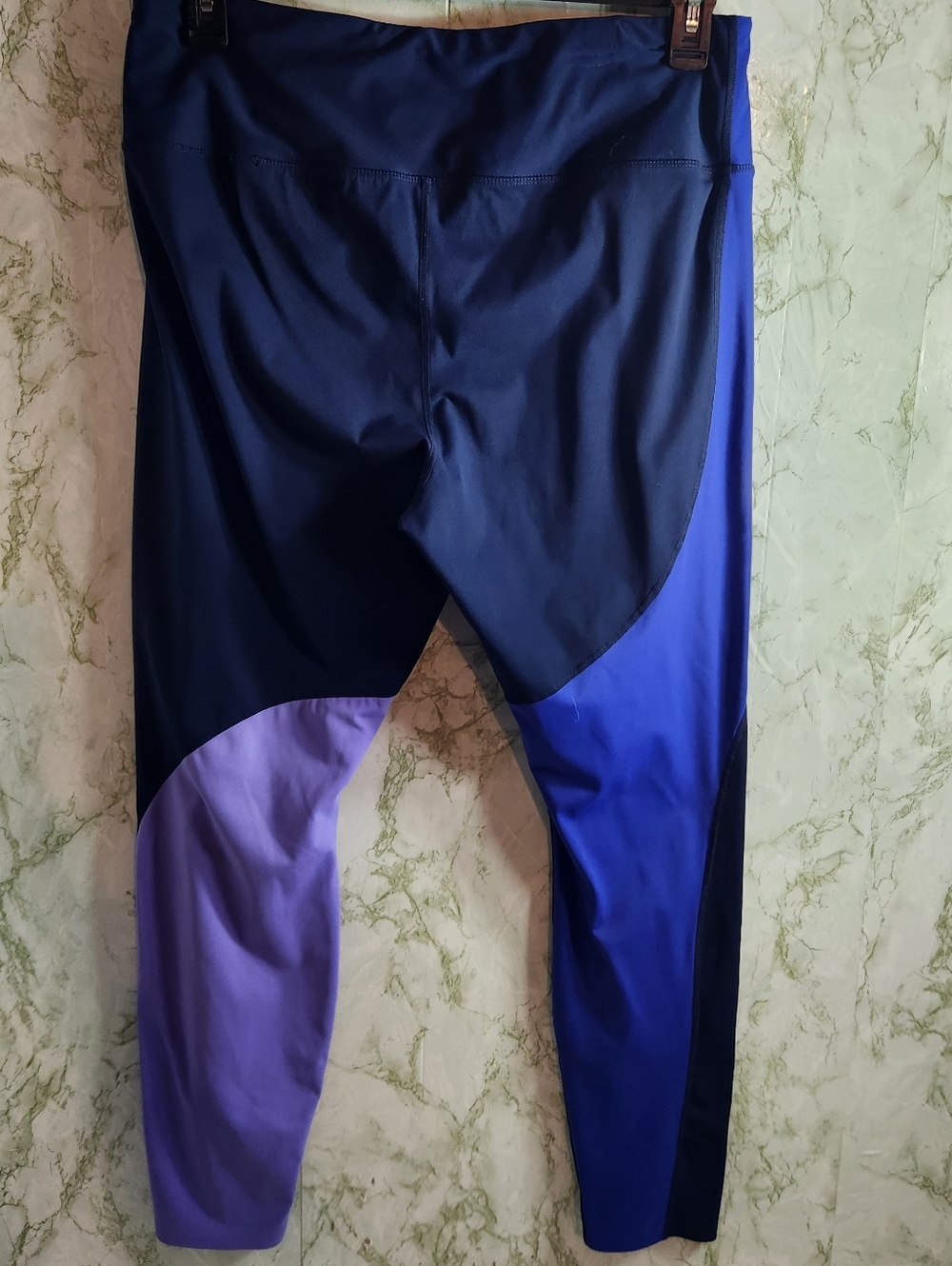 AVIA Color Block Leggings - Picture 7 of 11